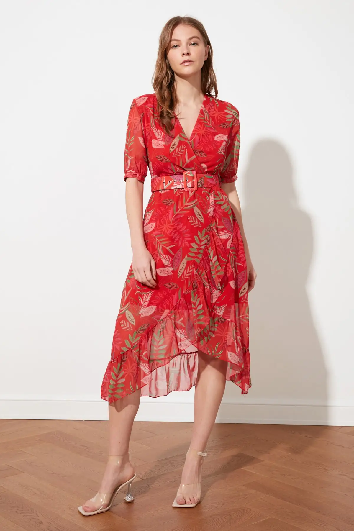 

Trendyol Arched Dress TWOSS21EL2144