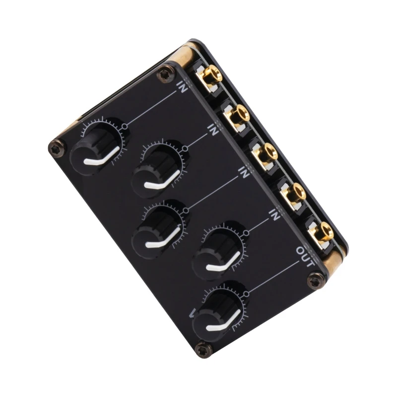 Стерео мини микшер 4-канальный