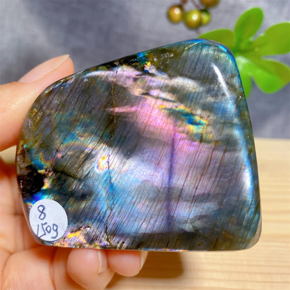 Лабрадорит свободной формы