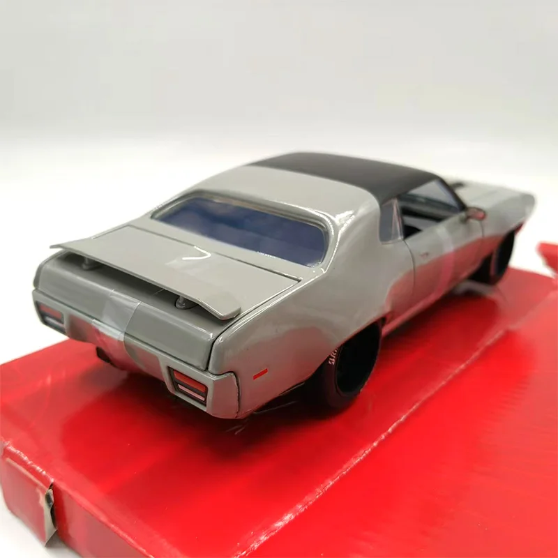 WELLY Plymouth GTX 1:24 металлическая модель автомобиля серого цвета