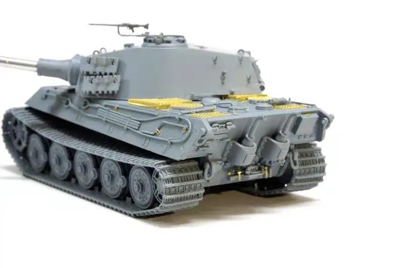 Flyhawk FH3019 КОНИГСТИГР В МАСШТАБЕ 1:72 КОНВЕНТИОНАЛЬНАЯ ВЕРСИЯ