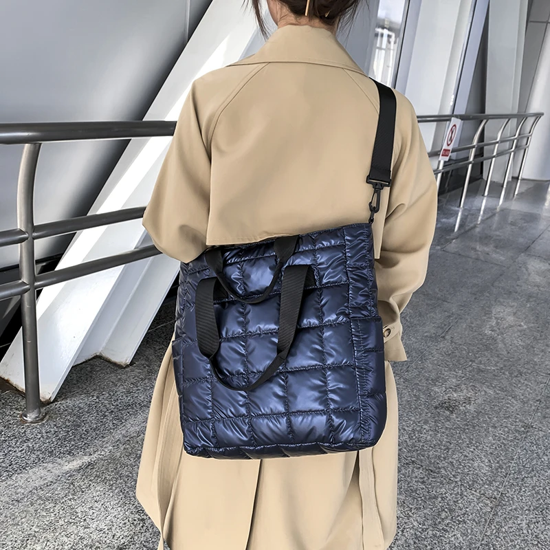 

Fashion Space Padded Women Shoulder Bags 2022 New Designer Quilted Handbags Luxury Soft Pu Leather Crossbody Bag Large Tote Sac