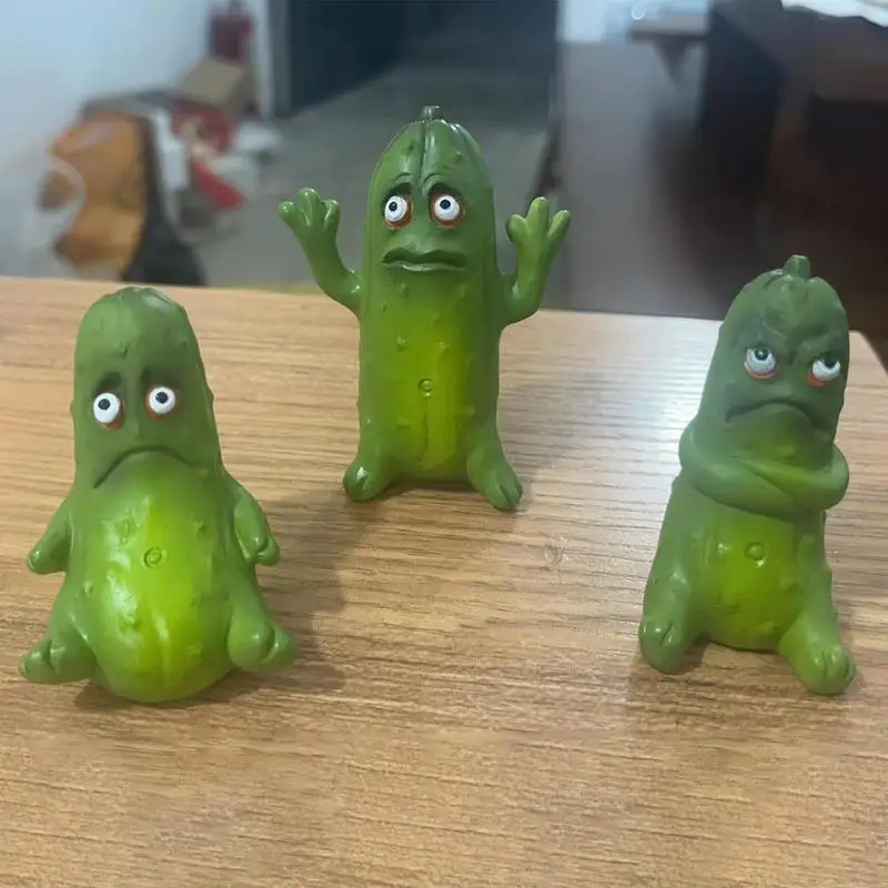 Миниатюрная стеклянная банка для маринования кричащая Мариночка ручной работы