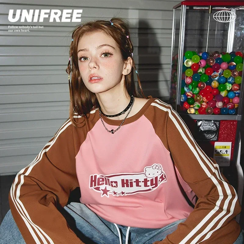 

Charms model toy Top American Long-sleeved T-shirt Anime Cartoon Kawaii Cute Raglan Contrasting College Style Loose Y2k Gift