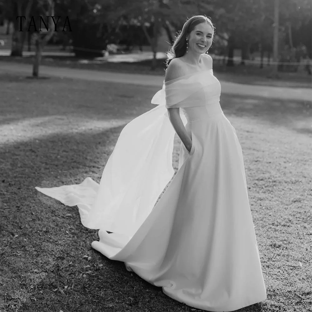 Женское атласное свадебное платье элегантное ТРАПЕЦИЕВИДНОЕ ПЛАТЬЕ со шлейфом и