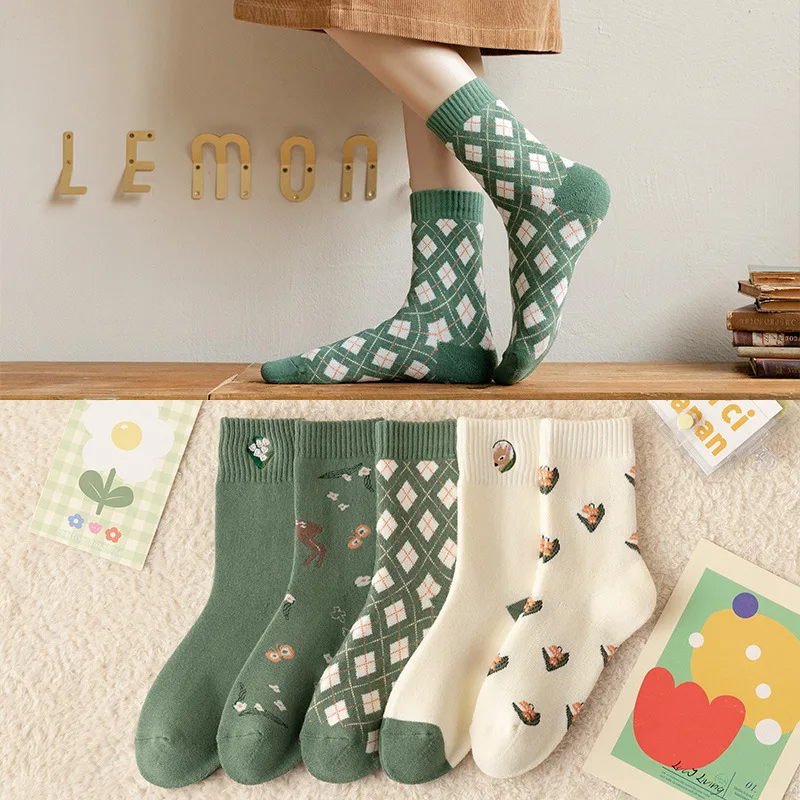 

5 Pairs Combed Cotton Terry Warm and Thickened Medium-tube Women's Socks Small Fresh Forest Lily of The Orchid Deer Stockings