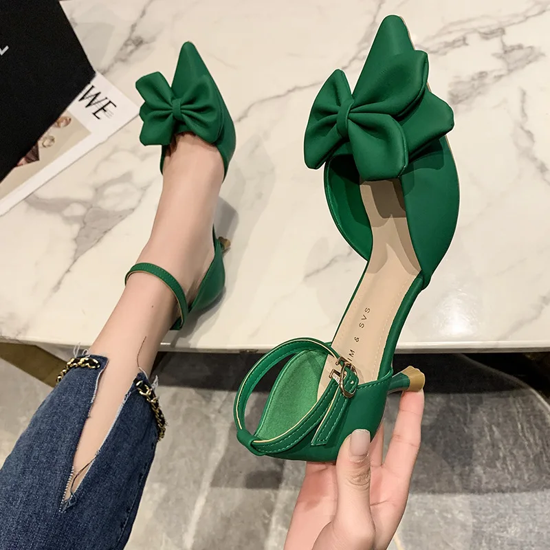 

2022 Spring Comfortable New Women's High Heels Are Good with Pointed Toe Stiletto Heels with Bows Luxury Sandals Women Designers