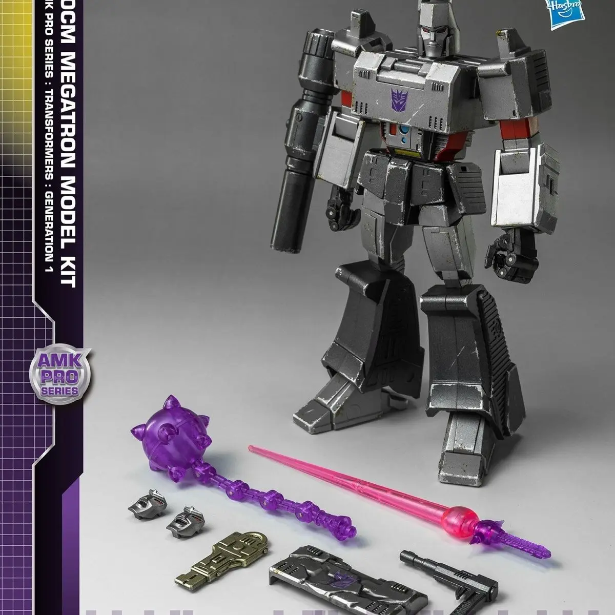 В YOLOPARK G1 анимация она трансформируется в модель рандого пистолета AMK PRO сборной с