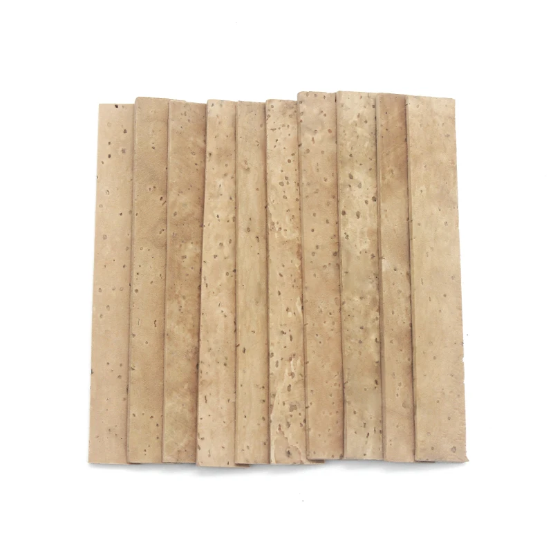 

Cork chip for tenor clarinet interface