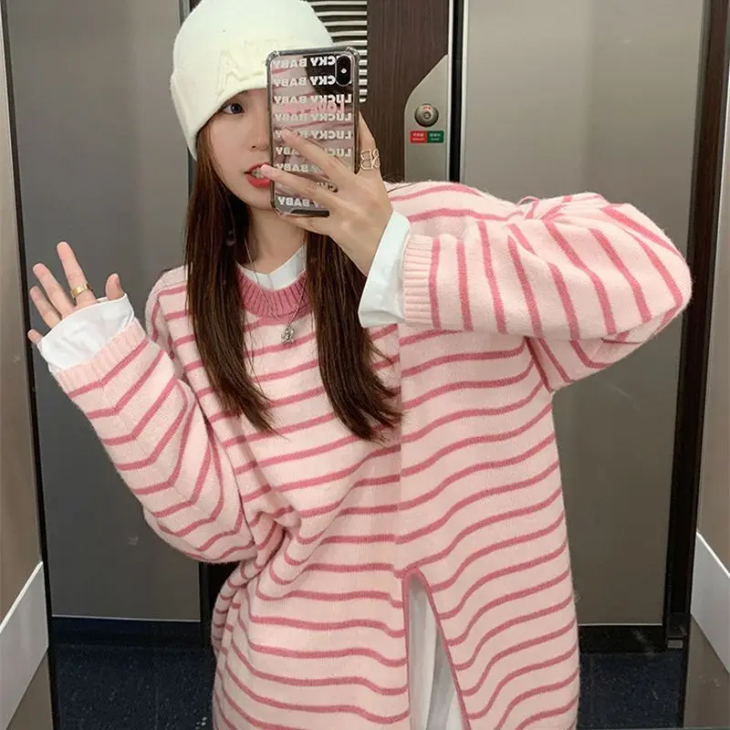 

Girls Striped Contrast Color Pullover Sweater Female Soft Waxy Gentle Design Split Knitted Bottoming Pullover Sweater Female Top