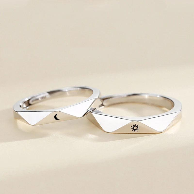 

Paired Couple Moon and Sun Matching Rings for Lovers Finger Rings Bff Best Friends Adjustable Rings Men Women Fashion Jewelry