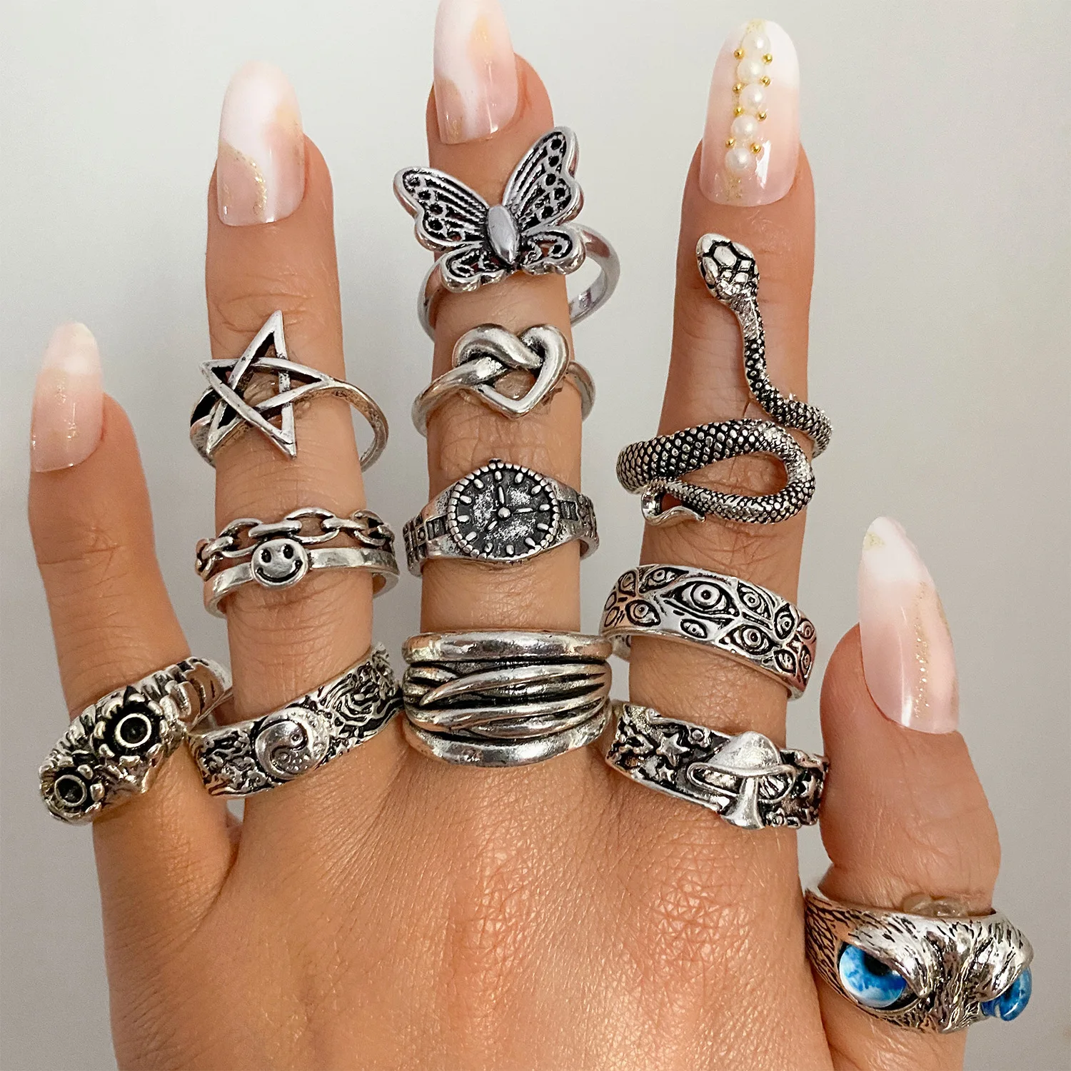 

New Exaggerated Animal Ring Alloy Punk Carving Hollow Out Old Joint Ring Metal Open Ring Frog-Shaped Snake-Shaped For Women