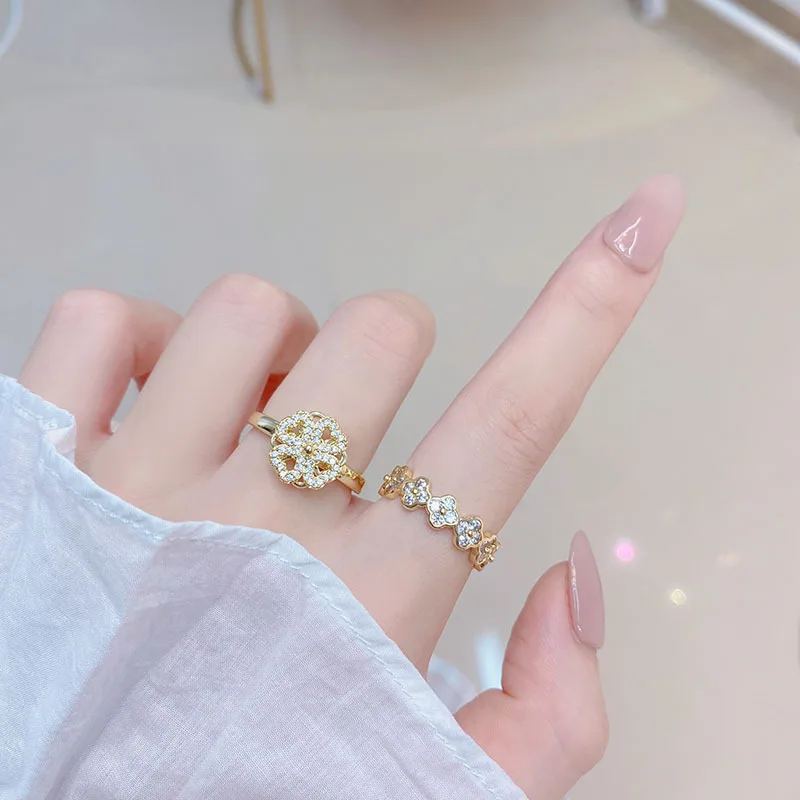 

Женское позолоченное кольцо с фианитом, 14 к