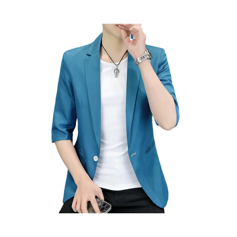 

lis11456 White bottoming trend on clothes