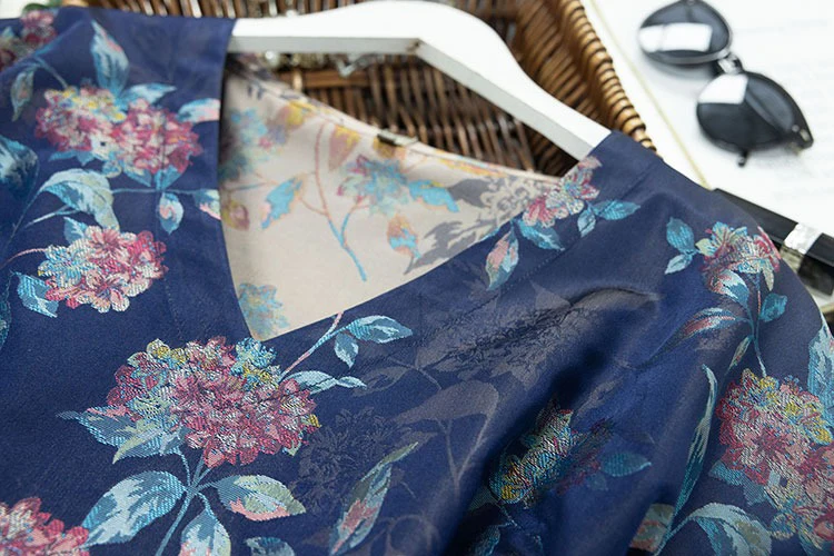 2024 Женская мода Лето 100% натуральный шелкопряд сосновая парча синий V - воротник