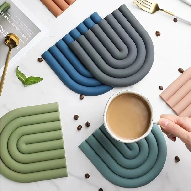 

Silicone Insulation Mat Nordic Morandi Rainbow Placemat Pan Mat High Temperature Resistant Thickening Anti-Hot Creative Coaster
