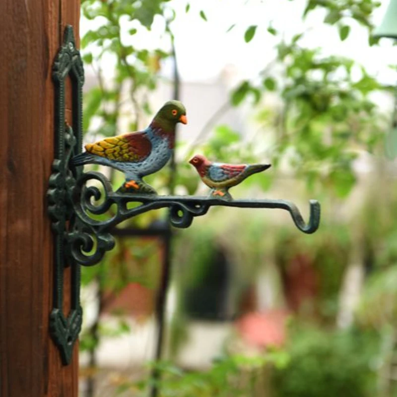 

European Style Cast Iron Pigeon Hooks Hand-drawn Double-sided Painted Gardening Grocery Pattern Hook