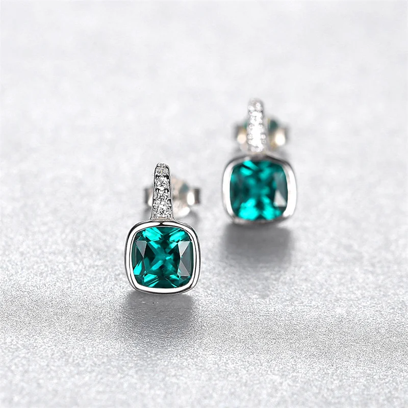 

Hot Sale Korean Ladies Silver Earrings Luxury Square Green Emerald Earrings For Women Designer 925 High Quality Jewellry Summer