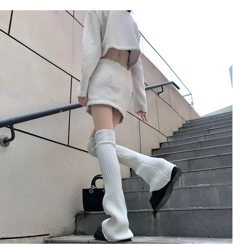 Japanese Women Flared Leg Warmers Kawaii White Winter Loose Boot Stocking Girl Uniform Knitted Cute Knee-High Leg Warmers