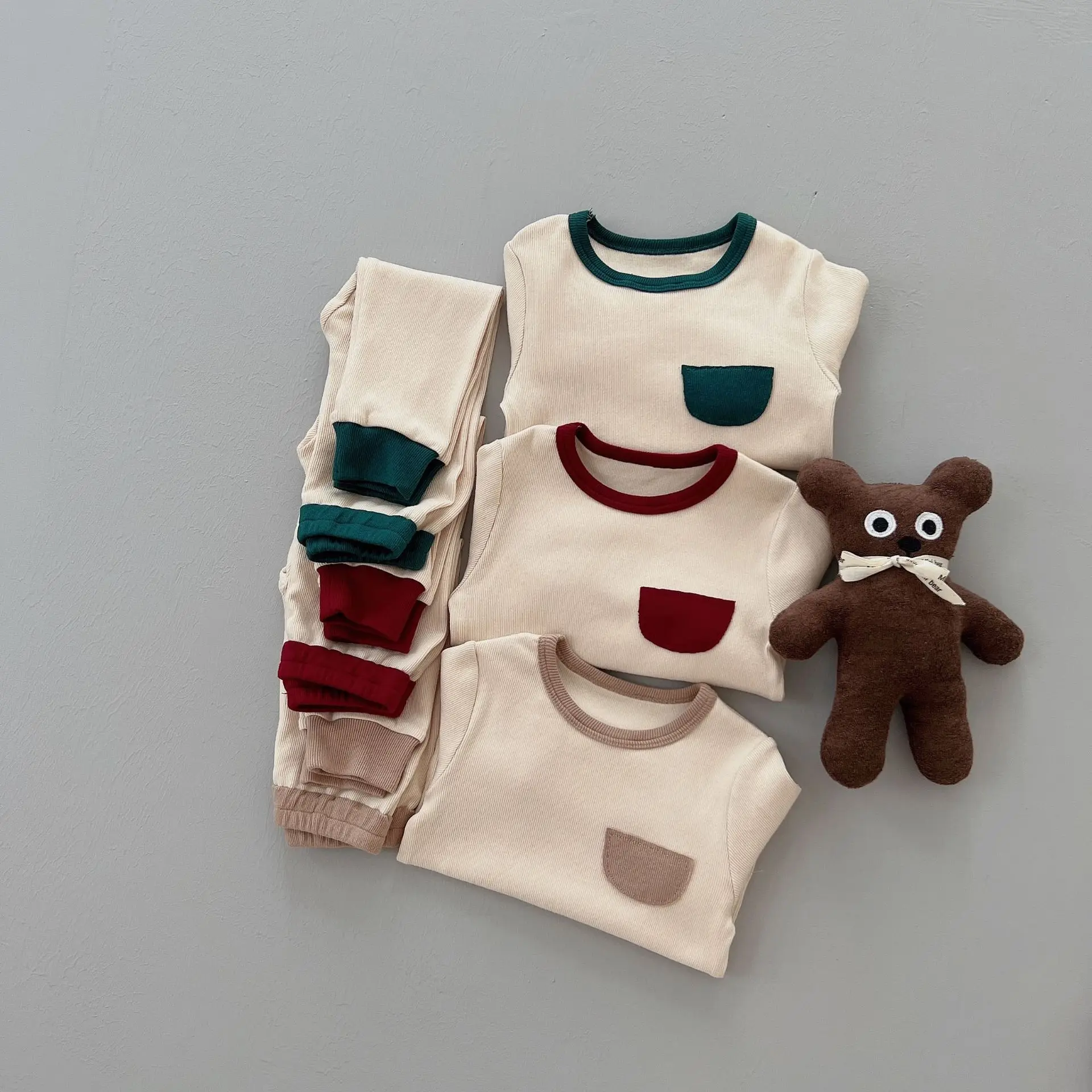 

2022 Autumn New Children Splicing Long Sleeves T-shirt Suit Girl Baby Pocket Tops + Pants 2pcs Homewear Set Boy Cotton Tees Set