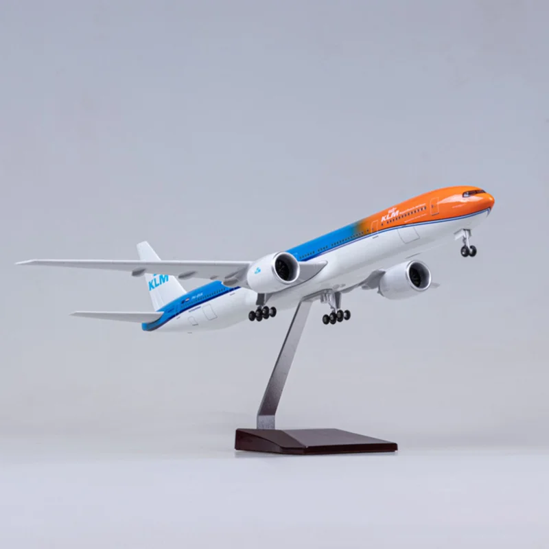 Модель самолета B777 KLM Air Airlines 1/157