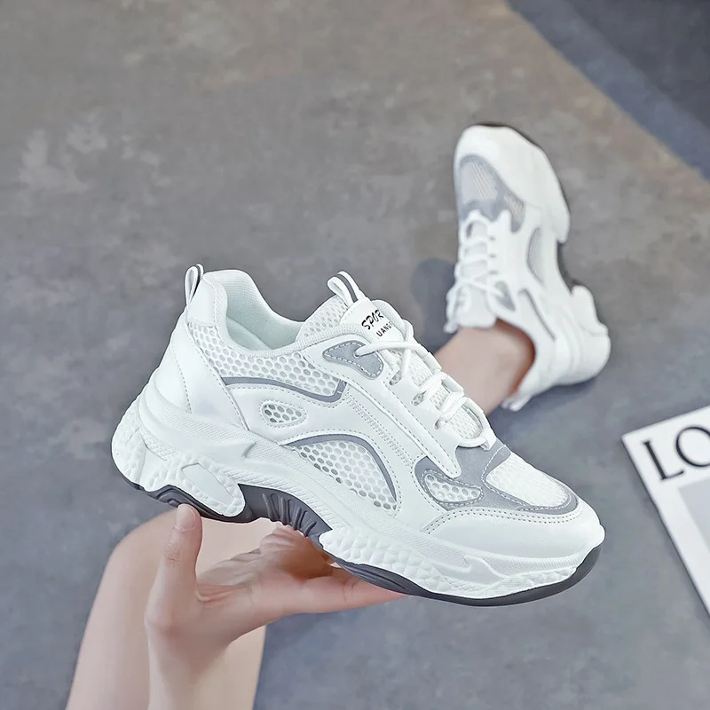 

Летняя новая сетчатая дышащая женская обувь для папы Корейская версия универсальные кроссовки Студенческие сетчатые туфли Ins