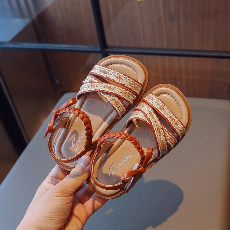 

Children's Sandals for Girls Bohemian Soft Sole Princess Beach Shoes Open Toe Kindergarten Kids Fashion Embroidery Flats 2023