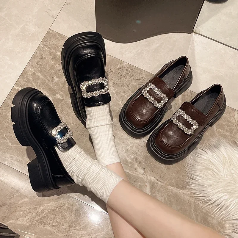 Массивные лоферы со стразами женская обувь на платформе повседневная кожаная