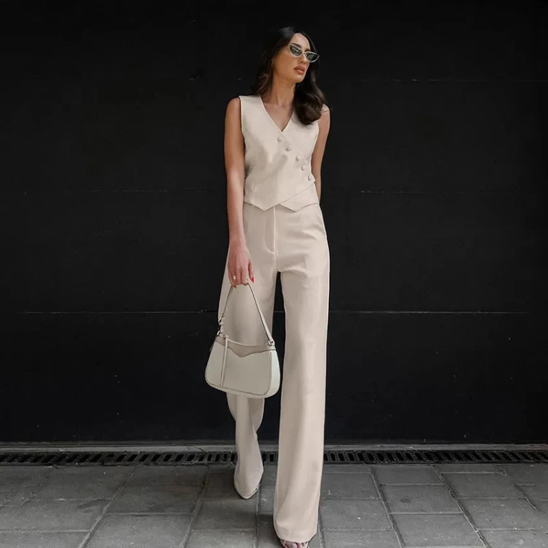 Комплект из двух предметов для женщин жилет и брюки с широкими штанинами
