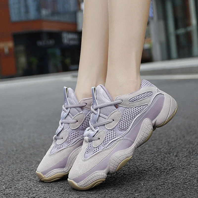 Кроссовки женские из ПУ кожи Вулканизированная массивная подошва повседневная