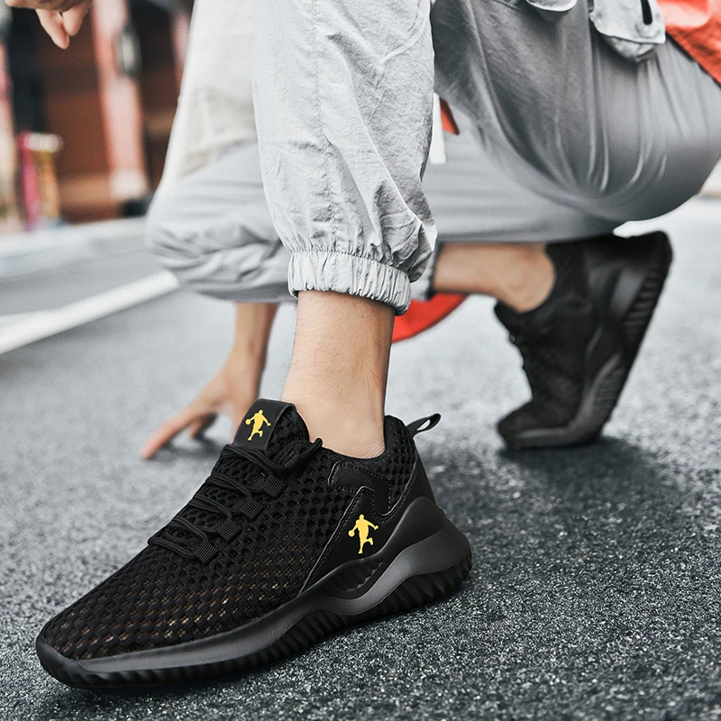 Men's Breathable Mesh Sneakers Cushioning Motion Control Men's Running Shoes Light Foam Sneakers Marathon Racing Shoes