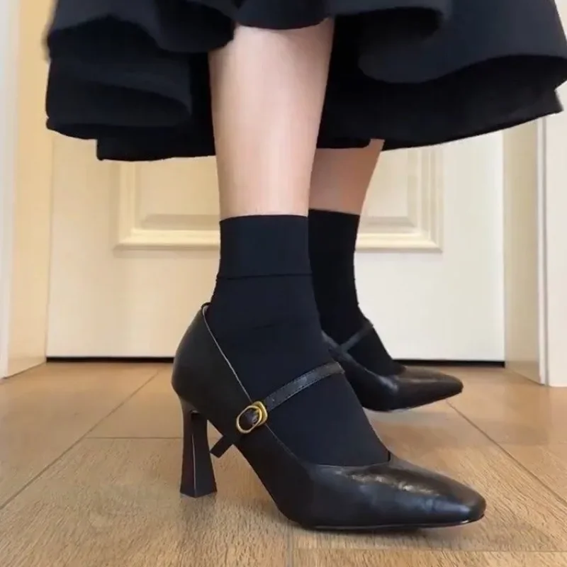 Черно-коричневые туфли-лодочки Мэри Джейн на каблуке 8 см женские туфли с острым