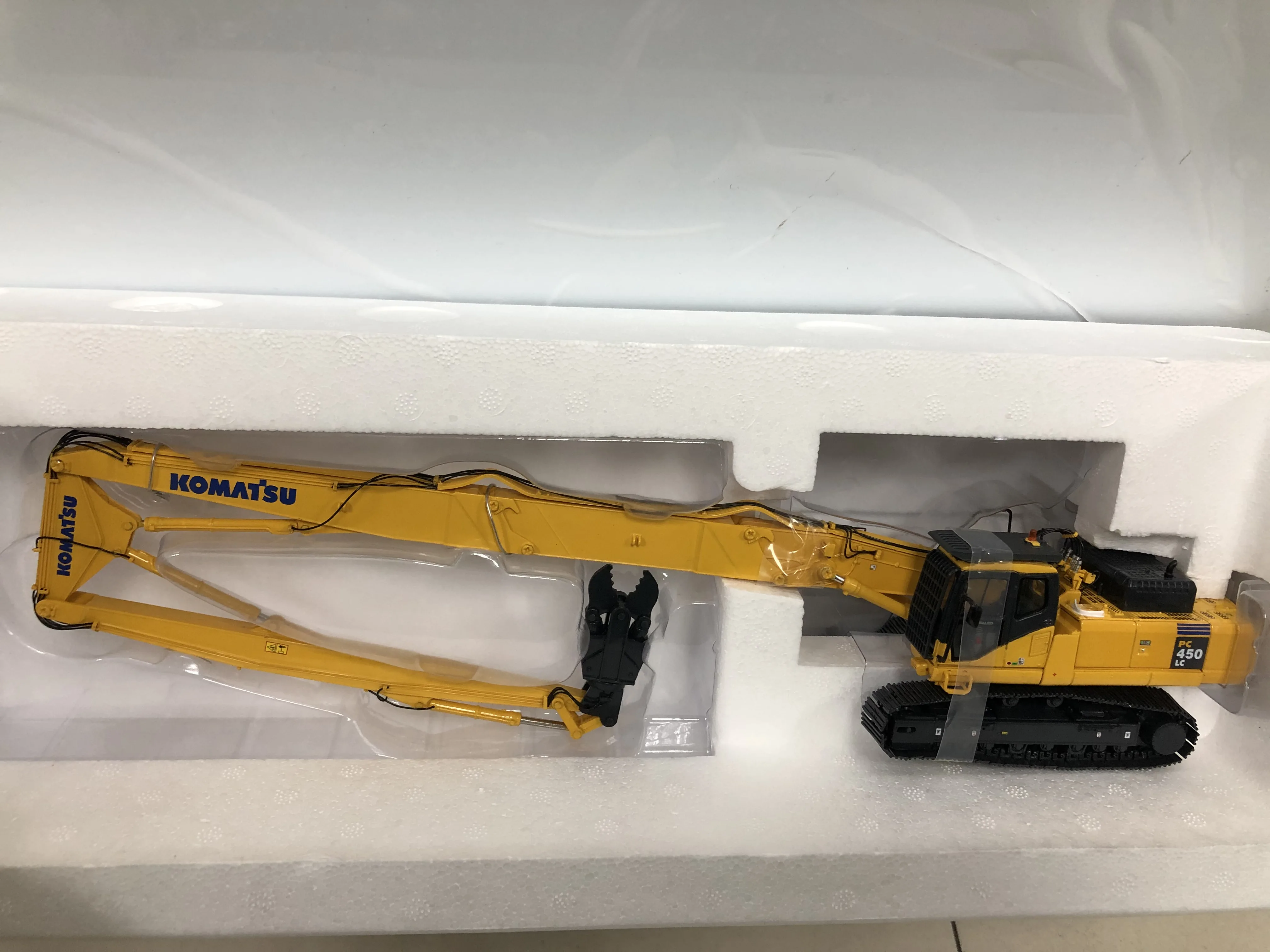 UH8011 Коллекционная литая под давлением модель 1:50 Komatsu PC450LC снос плоскогубцы с