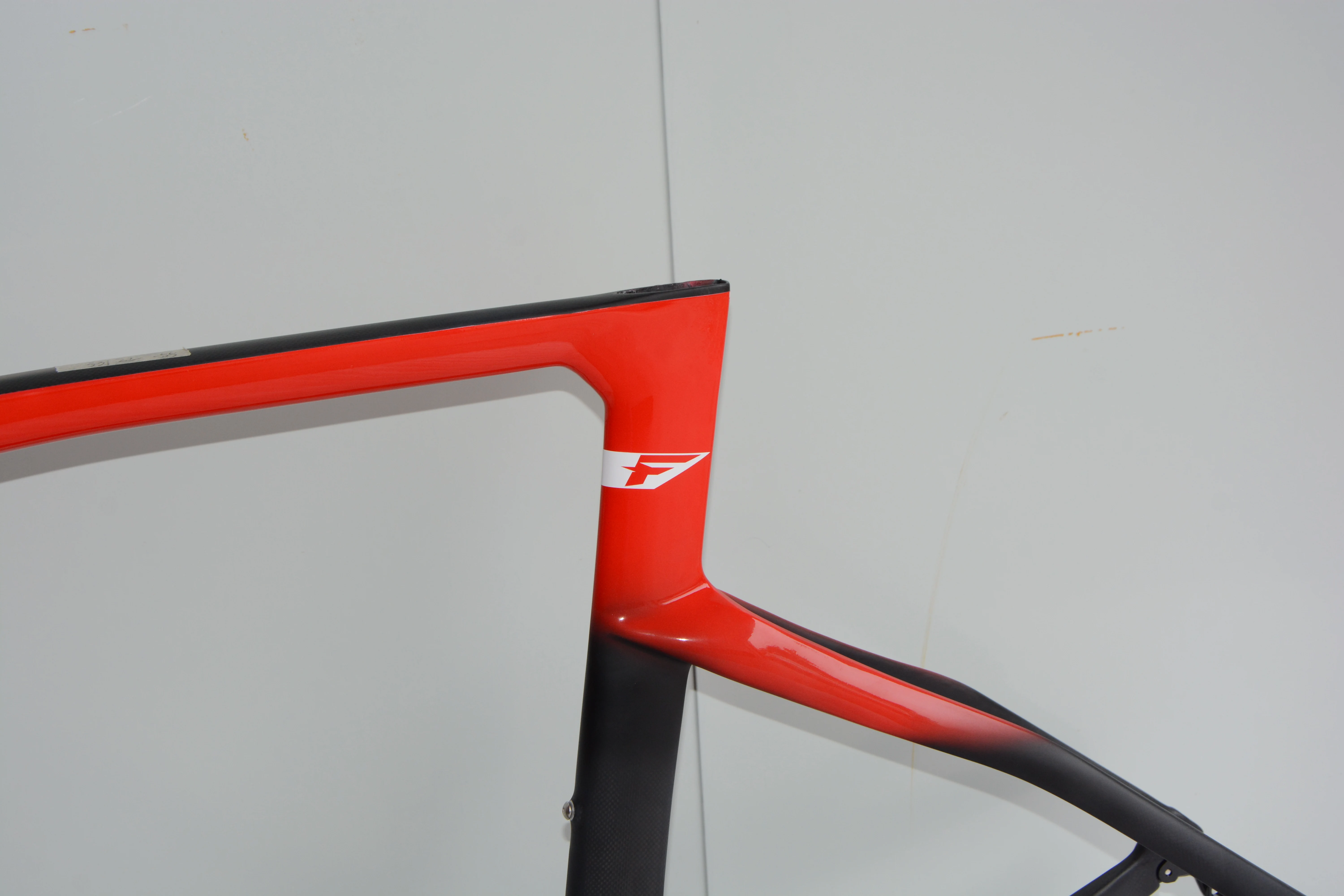 

18 color F Carbon Bicycle Frames Black F14 Frame 1K Carbon Road Bike Framesset with Fork Seatpost Clamp Headset + Handleba