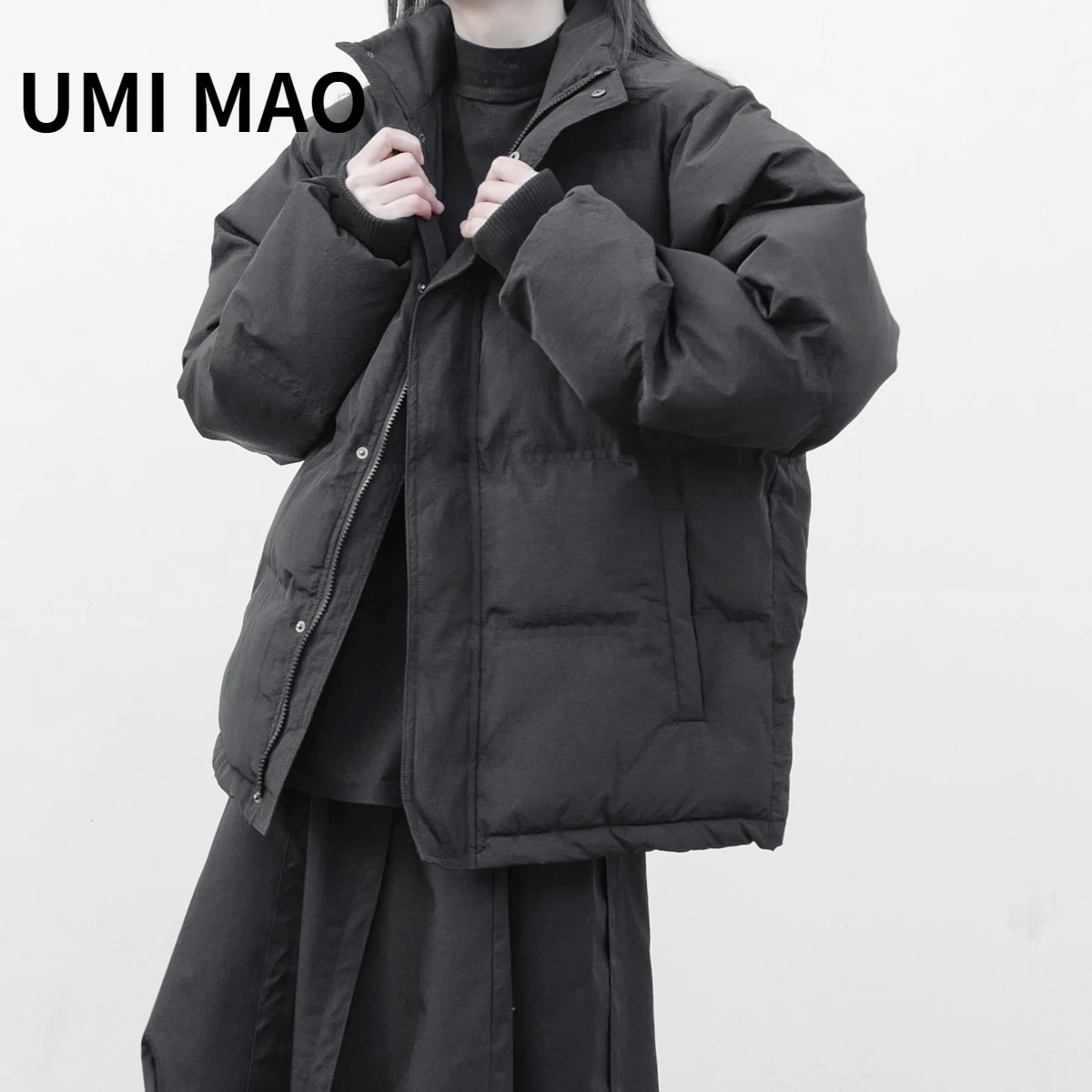 

UMI MAO Yamamoto Dark Winter New Niche Stand-up Collar Loose Japanese Short Section Cotton Jacket Bread Clothes Black Female