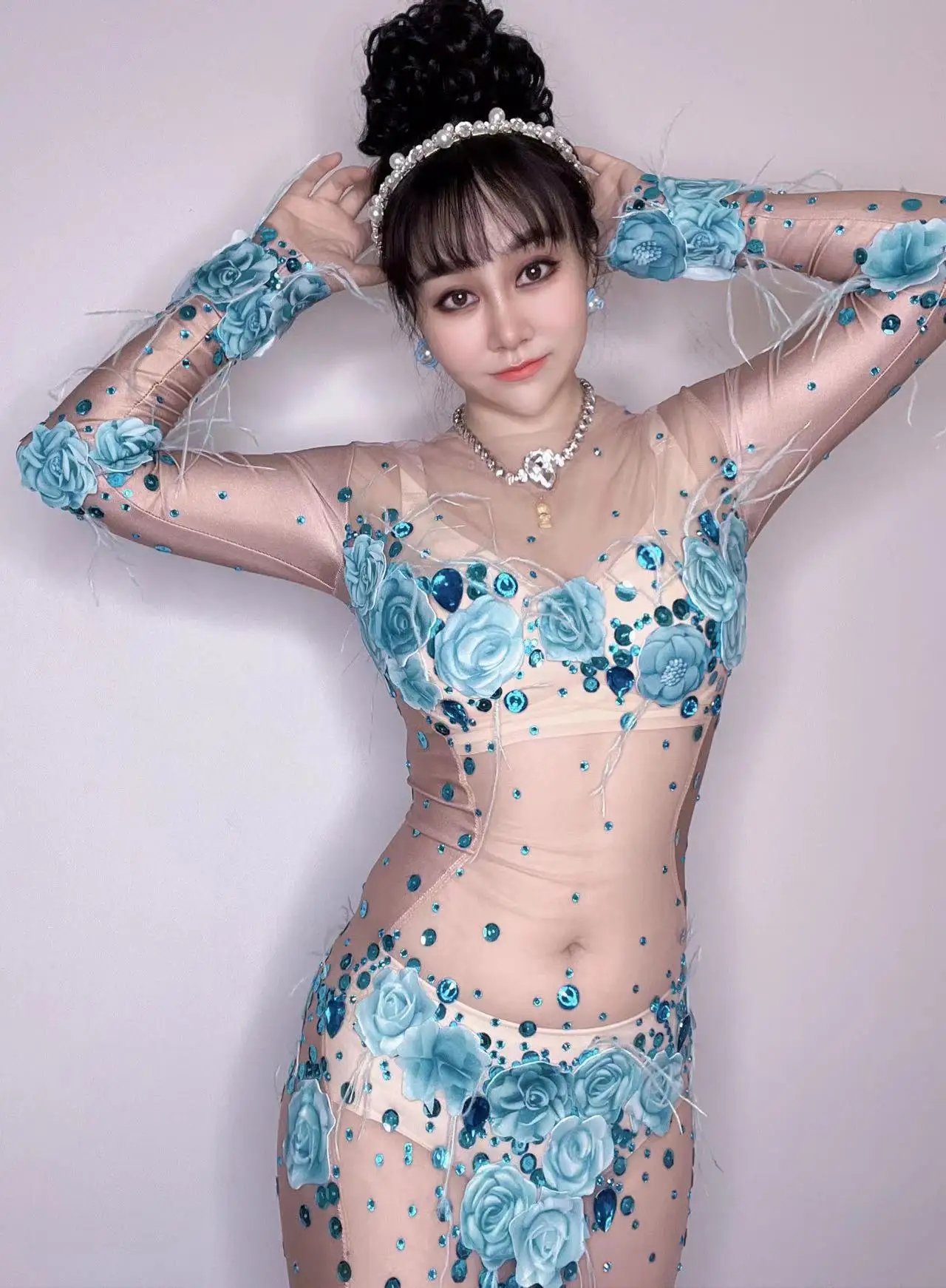 

Mesh Through Sky Blue Flowers Drag Queen Gowns For Photo Shoot Strapless Long Train Extra Bridal Dresses