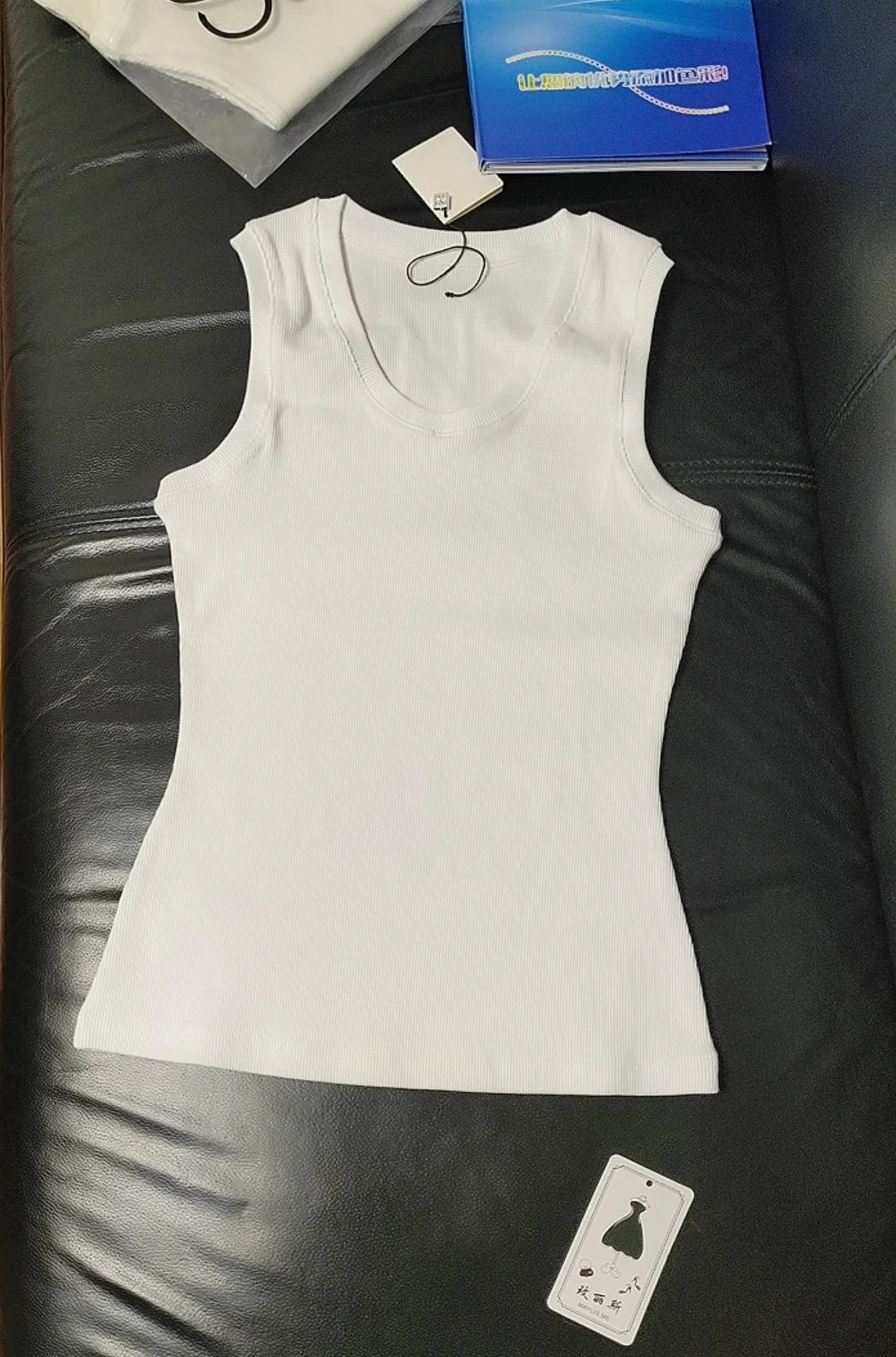 

1846 Anagram L Logo Classic Luxury Brand Design Designer Women Summer Embroidered Elastic Vest Versatile 127411 Top Tank Crop