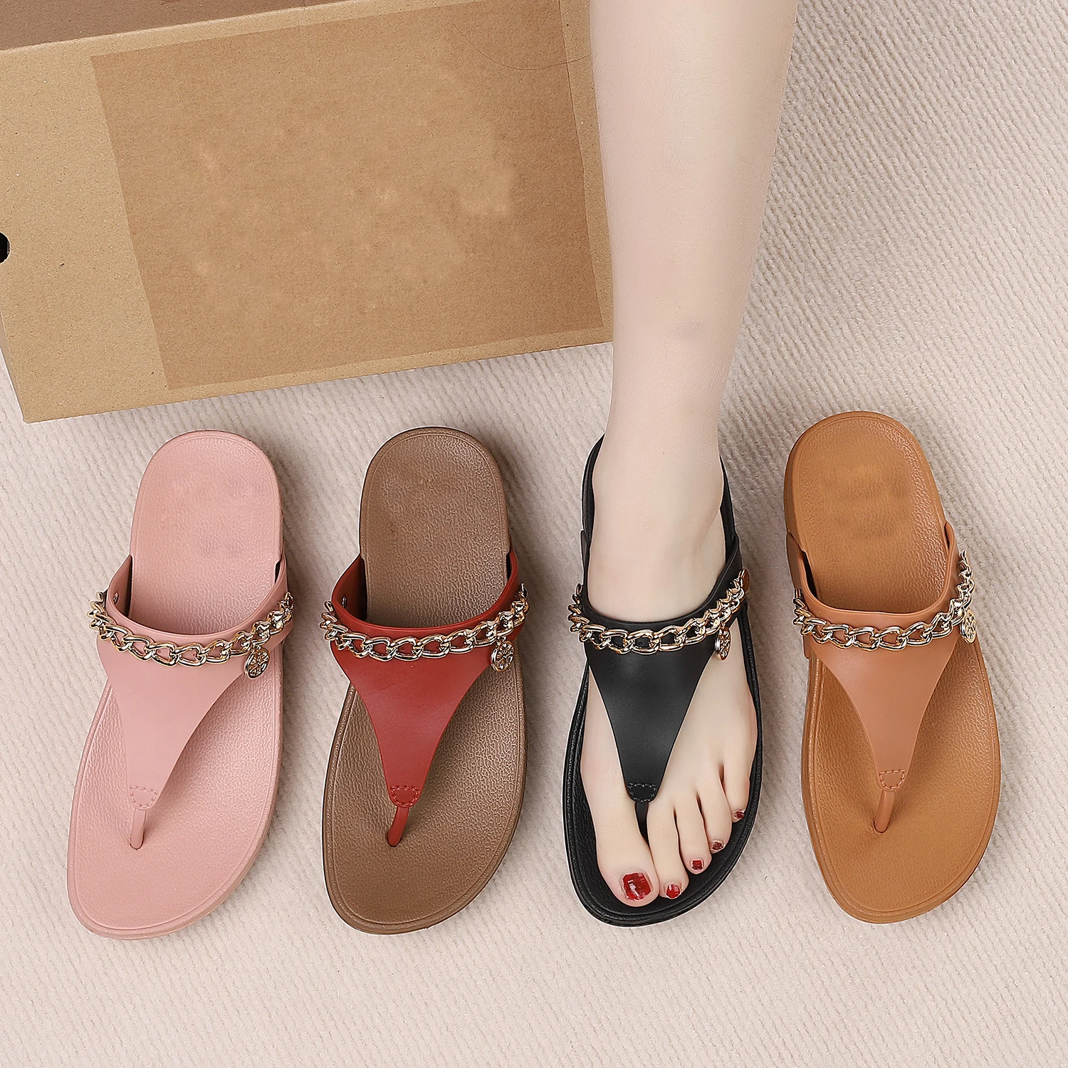 New Chain Flip Flops Womens Shoes Summer Slippers Non Slip Home Bathroom Outdoor Soft Bottom Flip Flops for Women