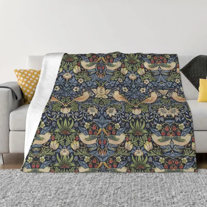 

William Morris Strawberry Thief Pattern Blanket Warm Fleece Soft Flannel Textile Throw Blankets Bed Couch Outdoor Spring Autumn