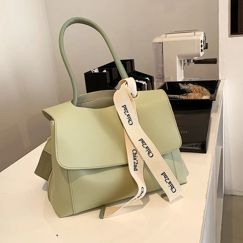 

Underarm broadband large bag women's bag 2022 new large-capacity all-match popular shoulder bag fashion texture messenger bag