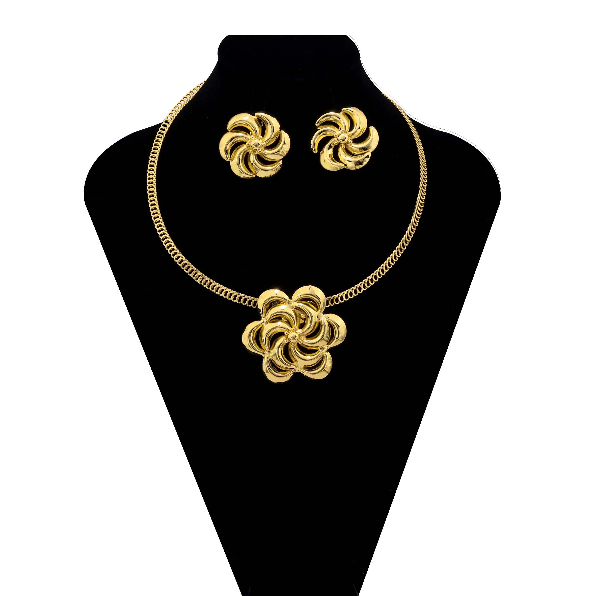 

Dubai Gold Plated Flower Design Pendants Necklace Earring Jewelry Set Dubai African Nigerian Women Wedding Aniversary Party Gift