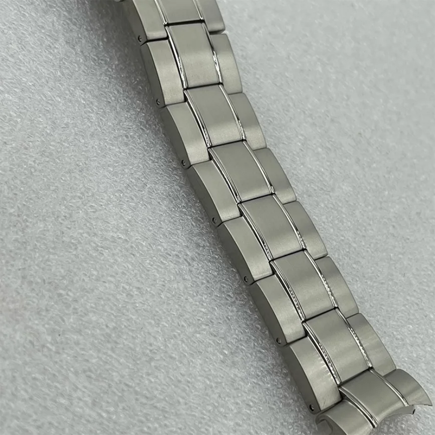 Watch Accessories Watch Strap 22mm Titanium Strap Fine Polished Imported Titanium Material Suitable for NH35 Movement