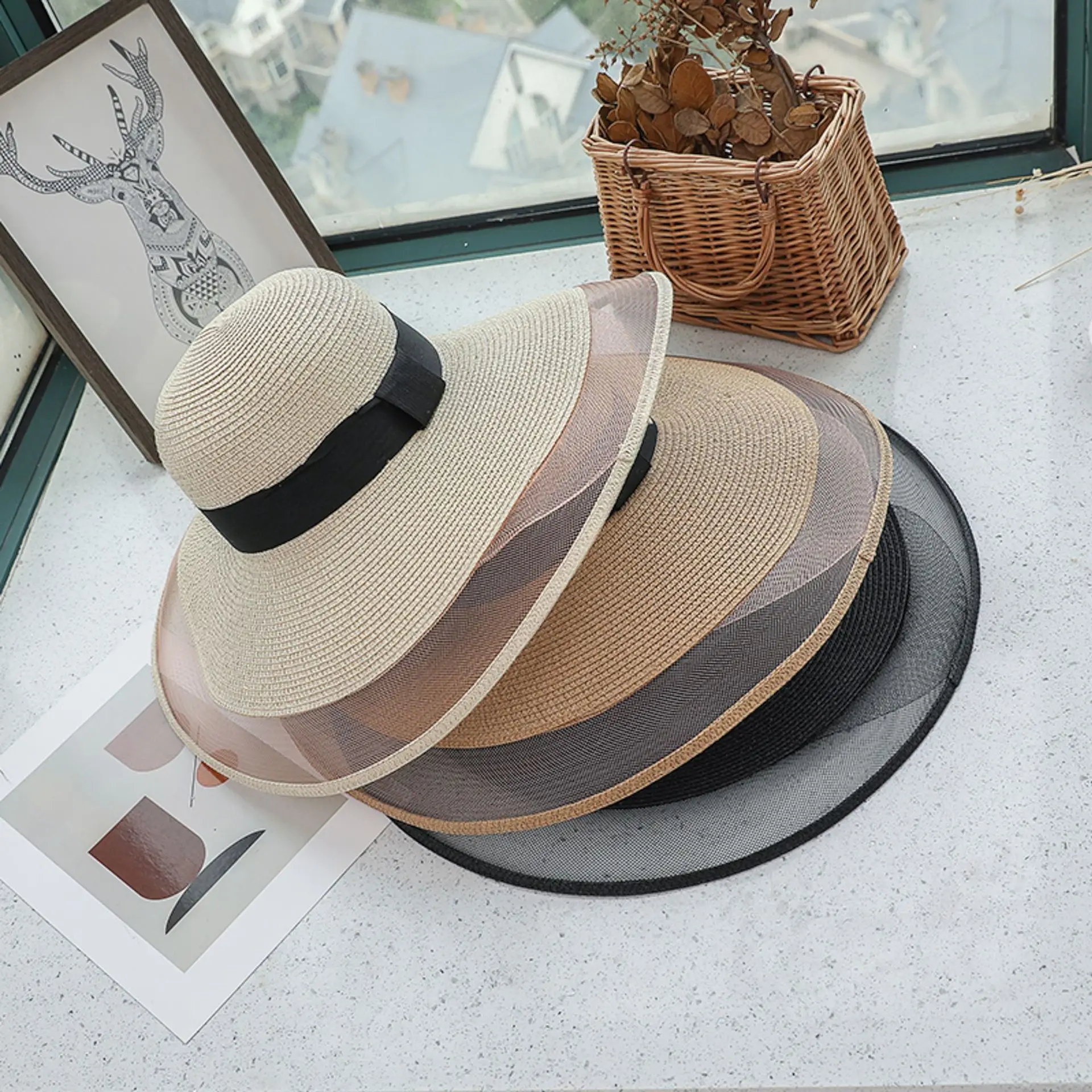 

Ms Summer Big Eaves Net Yarn Splicing Hollow Out To The Beach On Vacation Ms. Sun Hat Foldable Sunscreen Breathable Hat Fashion