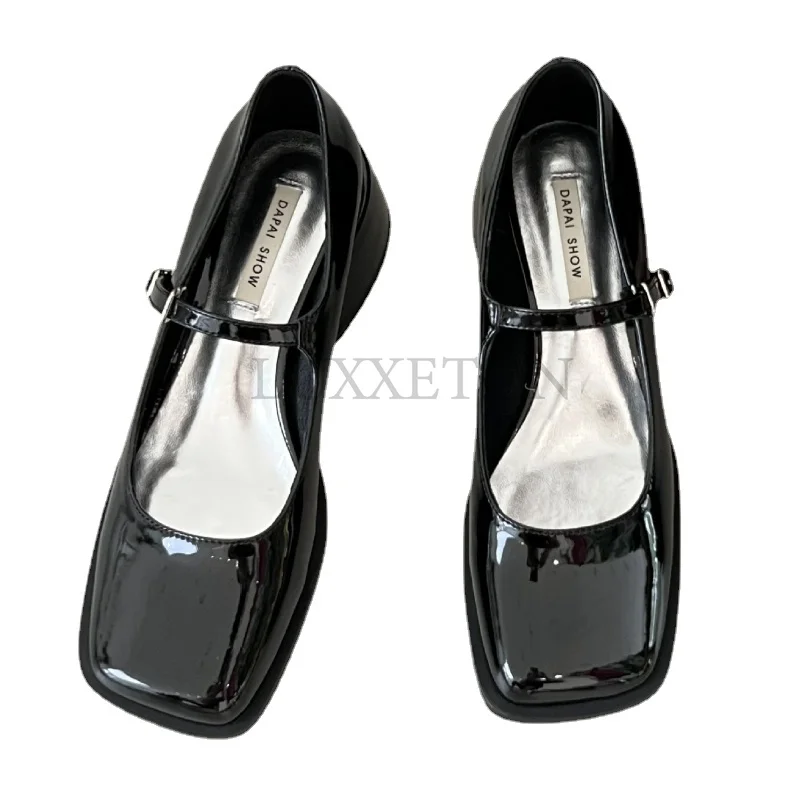 

2023 New Mary Janes Shoes Women Chunky Summer Sandals Designer Mid Heels Lolita Shoes Square Toe Sexy Dress Pumps Oxford Zapatos