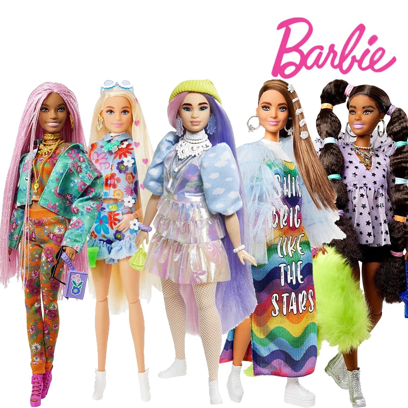 

Barbie Extra Doll Blue Ruffled Jacket with Pet Crocodi Top Shorts & Furry Shrug with Pe Pink Fluffy Coat with Pet Unicorn-Pi