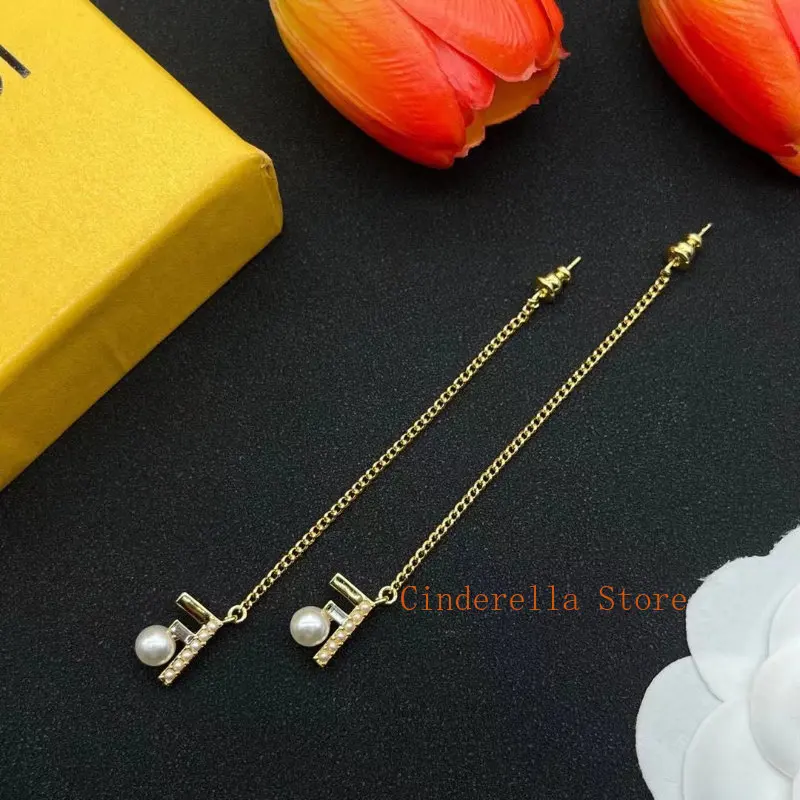 

2023 Letter Pearl Twisted Chain Long Ear Studs 925 Silver Needle Earrings Brass Earrings korean earrings earrings for women