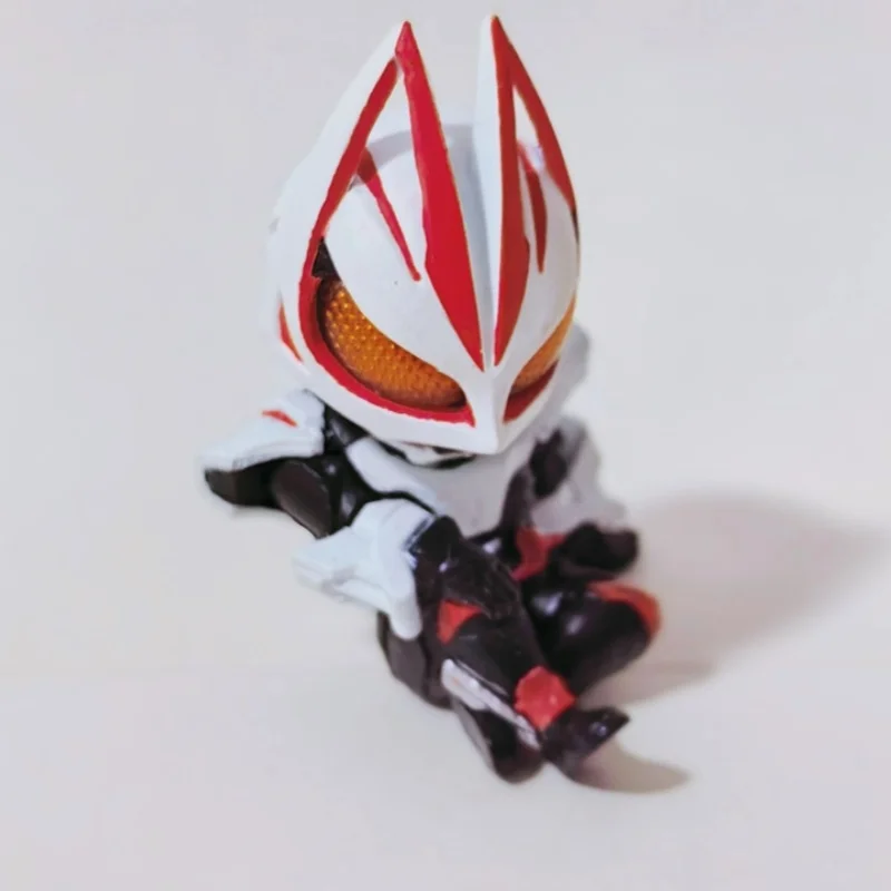 Коллекционная фигурка Bandai Kamen Rider Gashapon Chibi Sitting Figure Vol 03 Geats Gavv Gotchard из ПВХ, украшение для рабочего стола (art.: 3920dbaf388a4) - 3920dbaf388a4