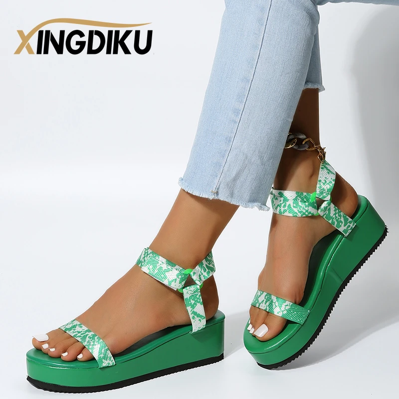 

2022 Summer Sandals Ladies New Wedge Heel Fashion Sports Sandals Comfortable Breathable Printing Temperament Beach Sandals