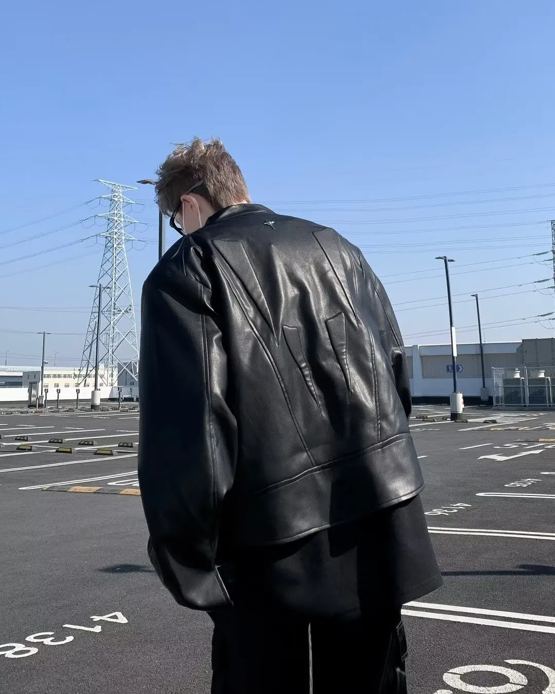 Культура трехмерной деконструкции из искусственной кожи короткая мотоциклетная