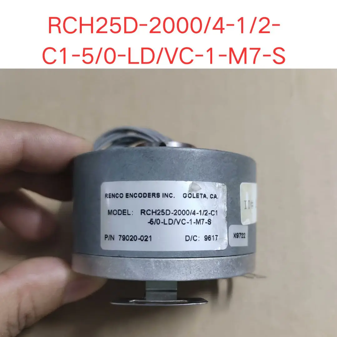 Фото Б/у, проверенный, исправный энкодер RCH25D-2000/4-1/2-C1-5/0-LD/VC-1-M7-S. Быстрая доставка. №2